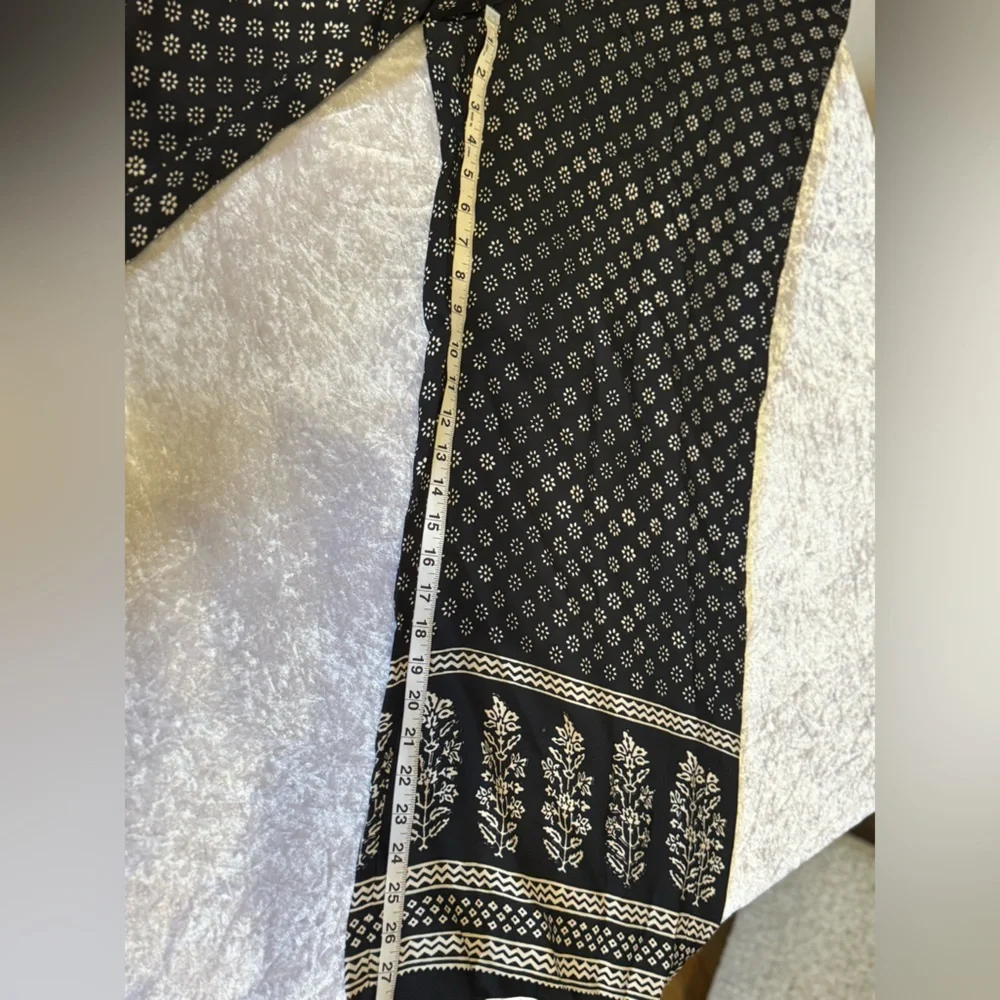 🖤 Black & Ivory Printed Wide-Leg Pants – Boho Border Print (Size L) - Picture 5 of 5